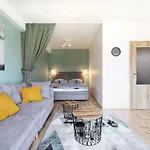 Aparthotel Klínovec Views 4*