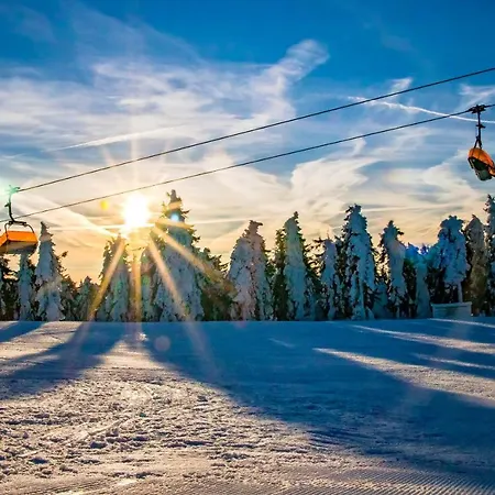 Aparthotel Klinovec Views Loucna pod Klinovcem