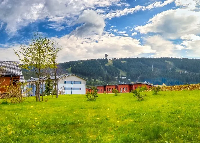 Klínovec Views Aparthotel 4*